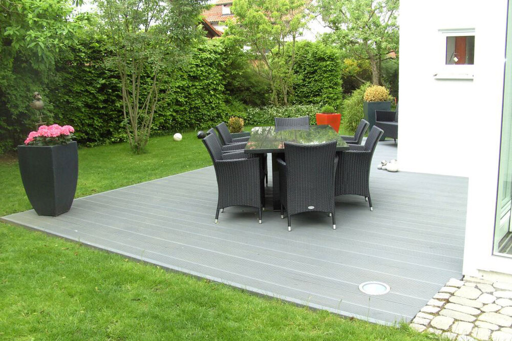Outside Dining - Turnkey Paver Patios